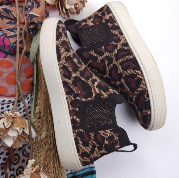 ROTHY'S Leopard High Top Loafers sz 7.5 - Picture 4 of 8